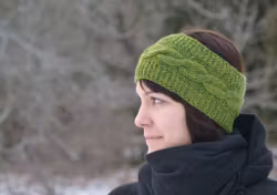 11122 Pannband med fläta