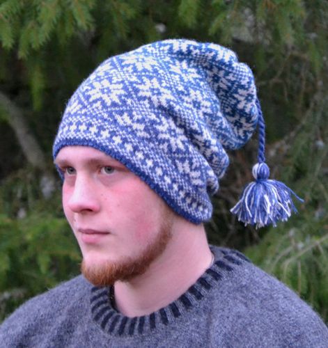 11106 Mössa med stjärnmönster