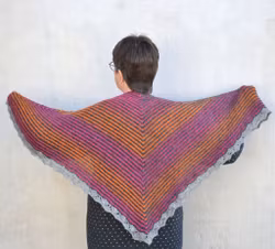 13127 Skuggstickad sjal