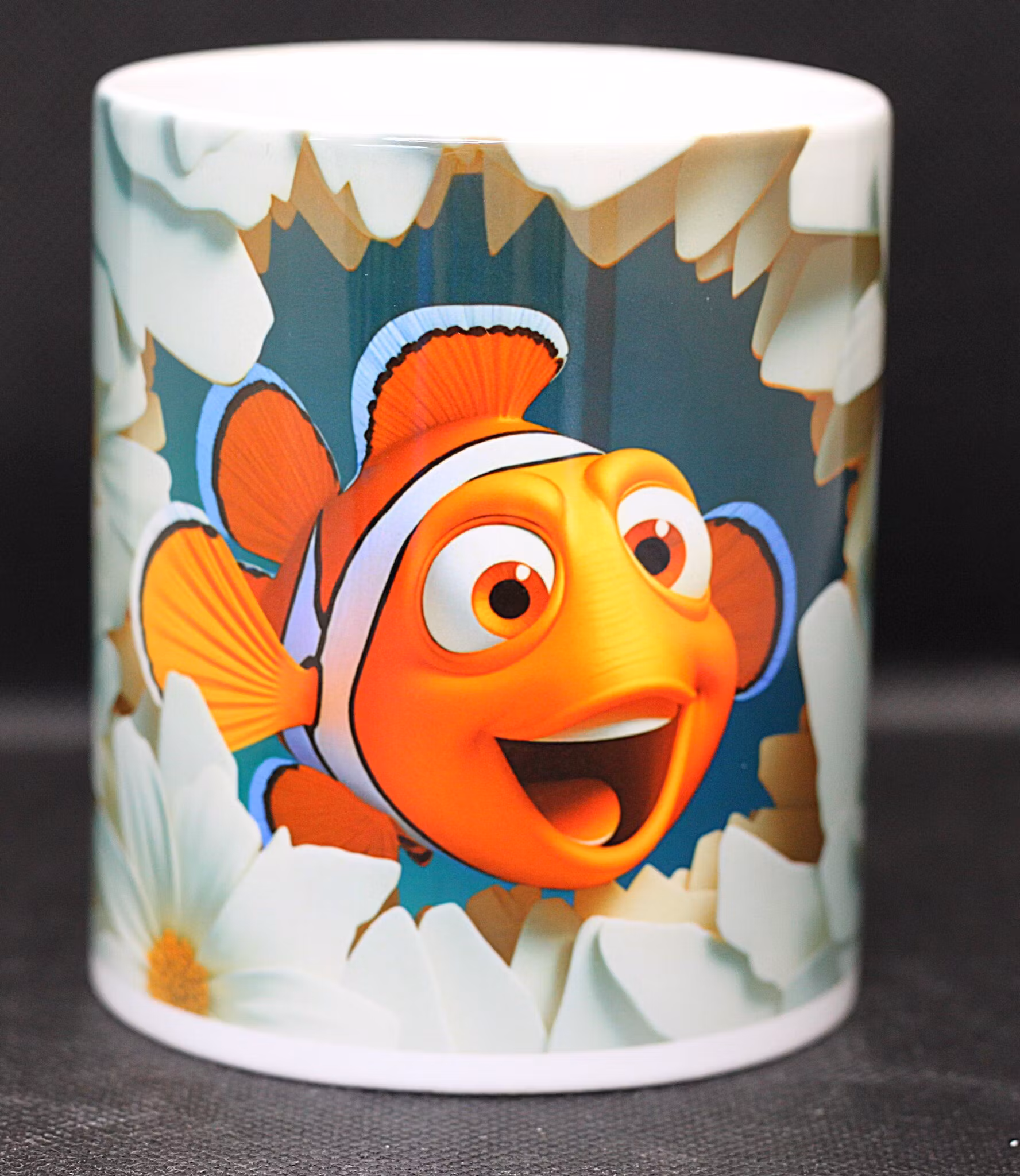 Clownfisk med vita blommor, Version 2