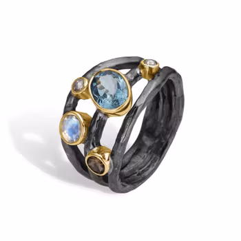 By Birdie Ring Alika
