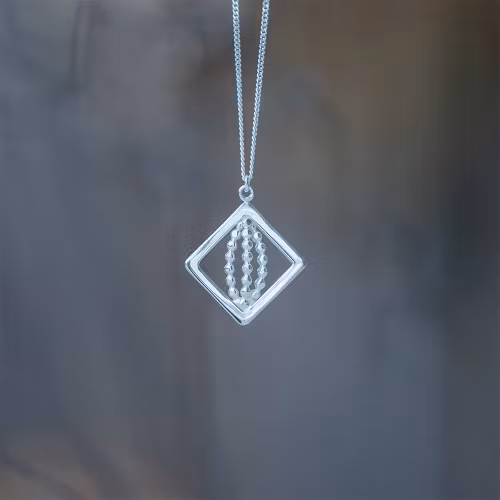 Jokkmokks Tenn Pärlälven halsband