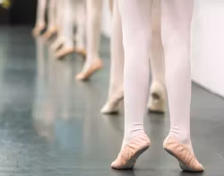 Group 6  + Pointe