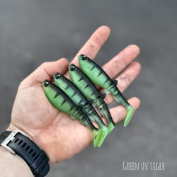 GigabiteV2 Green UV Tiger 10cm - 4pcs