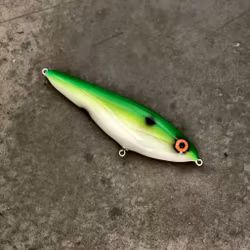 Gigajerk Slim Rügen Shad UV 15cm