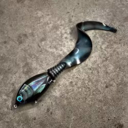 Ulm Tail Dark Sea 22cm