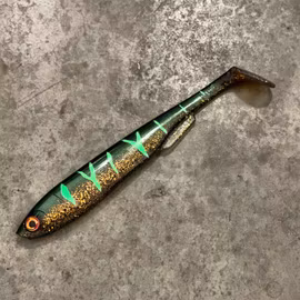 Gigashad Motoroil Hulk 27cm