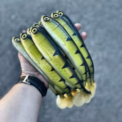 Gigashad Bumblebee 27cm