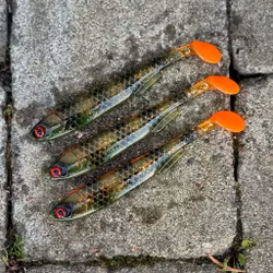 Gigashad 12,5cm Hot Motoroil Perch 3pcs