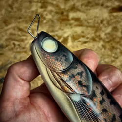 GigaFuseShad Red Motoroil Burbot 33cm (pre rigged)