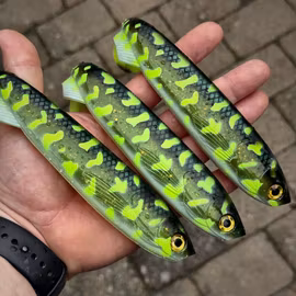 GigaFuseShad Kiwi Pike 24cm