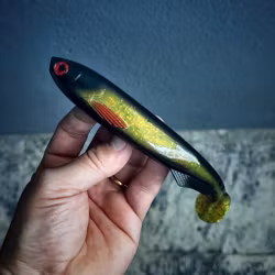 FuseShad Charred Motoroil 20cm