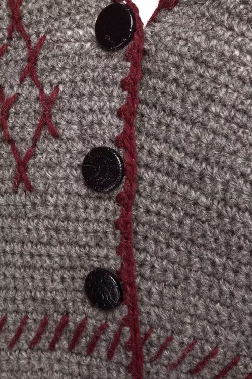 Handvirkad unik ullkofta/cardigan