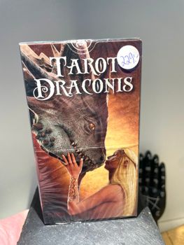 Tarot Draconis