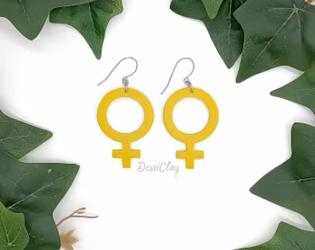 Femme Mustard, large