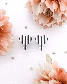 Sisters in Stripes, Venus Heart