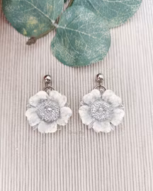Örhängen blommor, små hängande