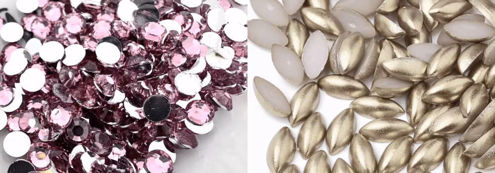Cabochons & rhinestones - Moshie