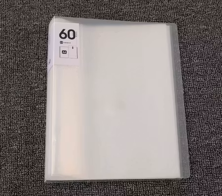 Mapp med plastfickor A4, vit, 60 sidor (31x23cm)