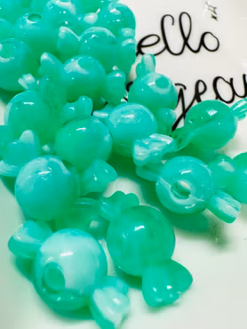 Karameller, grön jadeimitation, akryl, 18mm (20st)