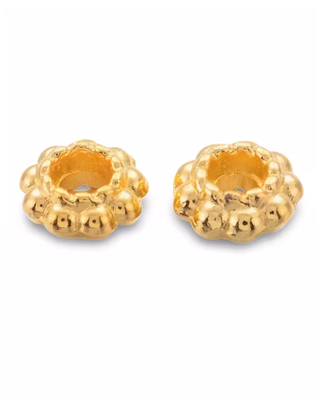 Daisy, guldfärgade mellandelar, 6mm (50st)