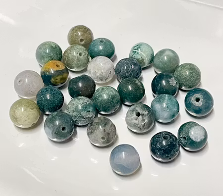 Naturlig agate, kristall, färgad, 8-8,5mm (ca 25st)