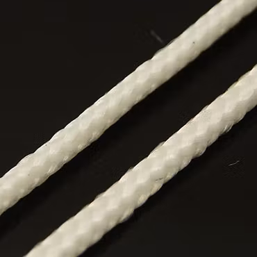 Vit Nylontråd för knytarbete och napphållare 1.5mm 10 meter