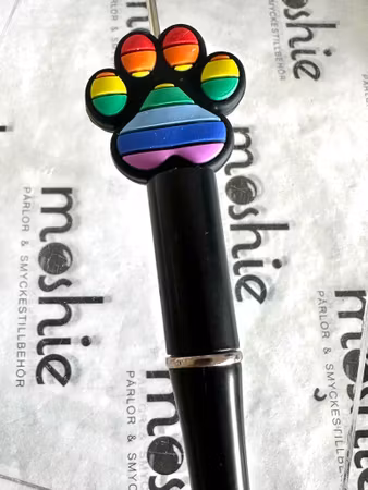 Tass. Pride. 29x28mm, Silikon, tvättbar, fri från BPA, 1 (st)