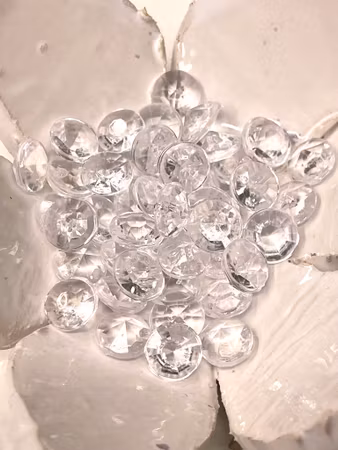 Diamantslipade strasspärlor av akryl, 8mm (100st)