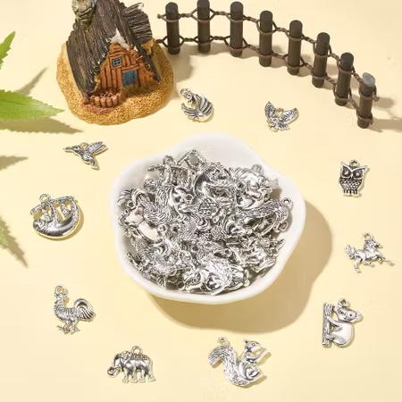 Berlocker av blandmetall, tema djur, antik silver (10st)