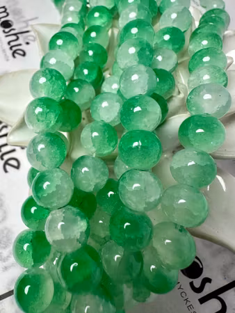 Sträng glaspärlor, Dovt Krackelerade jadeimitation garden, 10mm (80st)