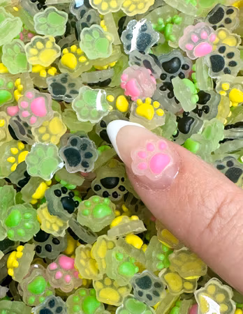 Nail art. Tassar, glow in the dark, 10mm (50st)