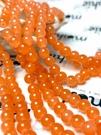 Sträng med glaspärlor, Jadeimitation, dovt orange, 8,5mm (100st)