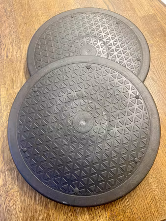 Svart stor Snurrplatta för design eller tårtor, 25cm