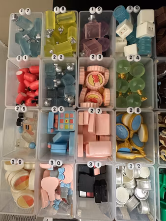 Fyll en burk med flatbacks (välj siffror, packas ej live)