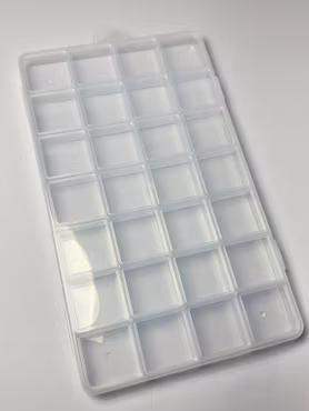 Förvaringsask låg, 28 fack, 22.5x13.3x1.4cm (st)