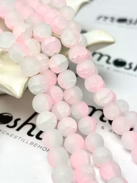 Sträng dovt krackelerade glaspärlor, frozen cold rubarb, 8mm (105st)