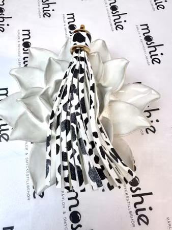 Stor Tassel i konstläder, muuu, 11cm (1st)