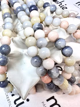 Sträng glaspärlor, ethereal mist, 8,5mm (50st)