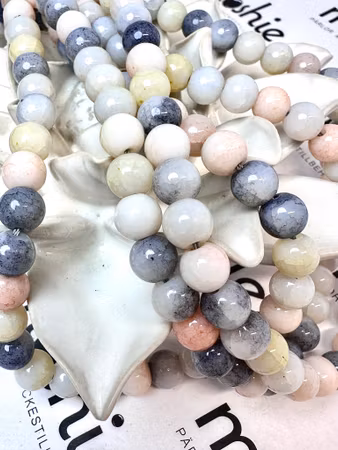 Sträng glaspärlor, ethereal mist, 8,5mm (50st)