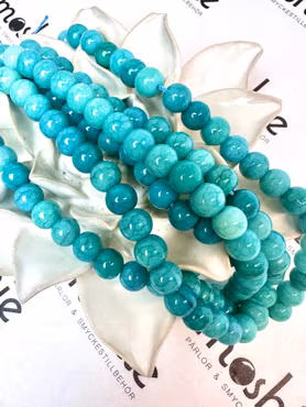 Sträng glaspärlor, ethereal evergreen, 8,5mm (50st)