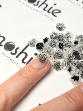 Svarta rosor transparenta med glitter, nail art, 8mm (50st)