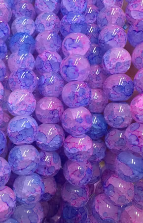 Glaspärlor 8mm runda på sträng Fizzy Fläck 100st