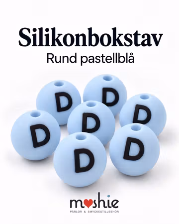 Runda bokstavspärlor av silikon D pastellblå 15mm 1st