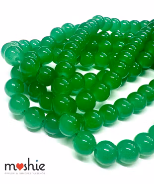 Glaspärlor runda på sträng 8-9mm Jadeimitation Emerald Green 100st