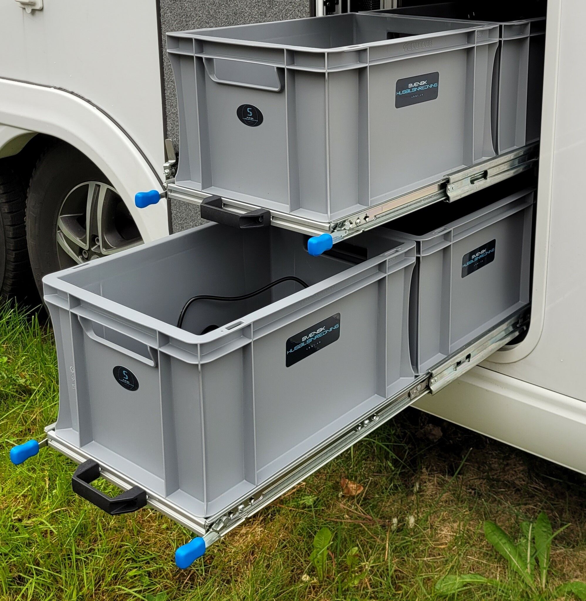 Hyllsystem utdragbart, 2 sektioner