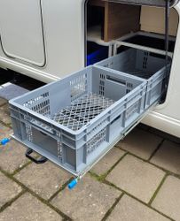 Hyllsystem utdragbart