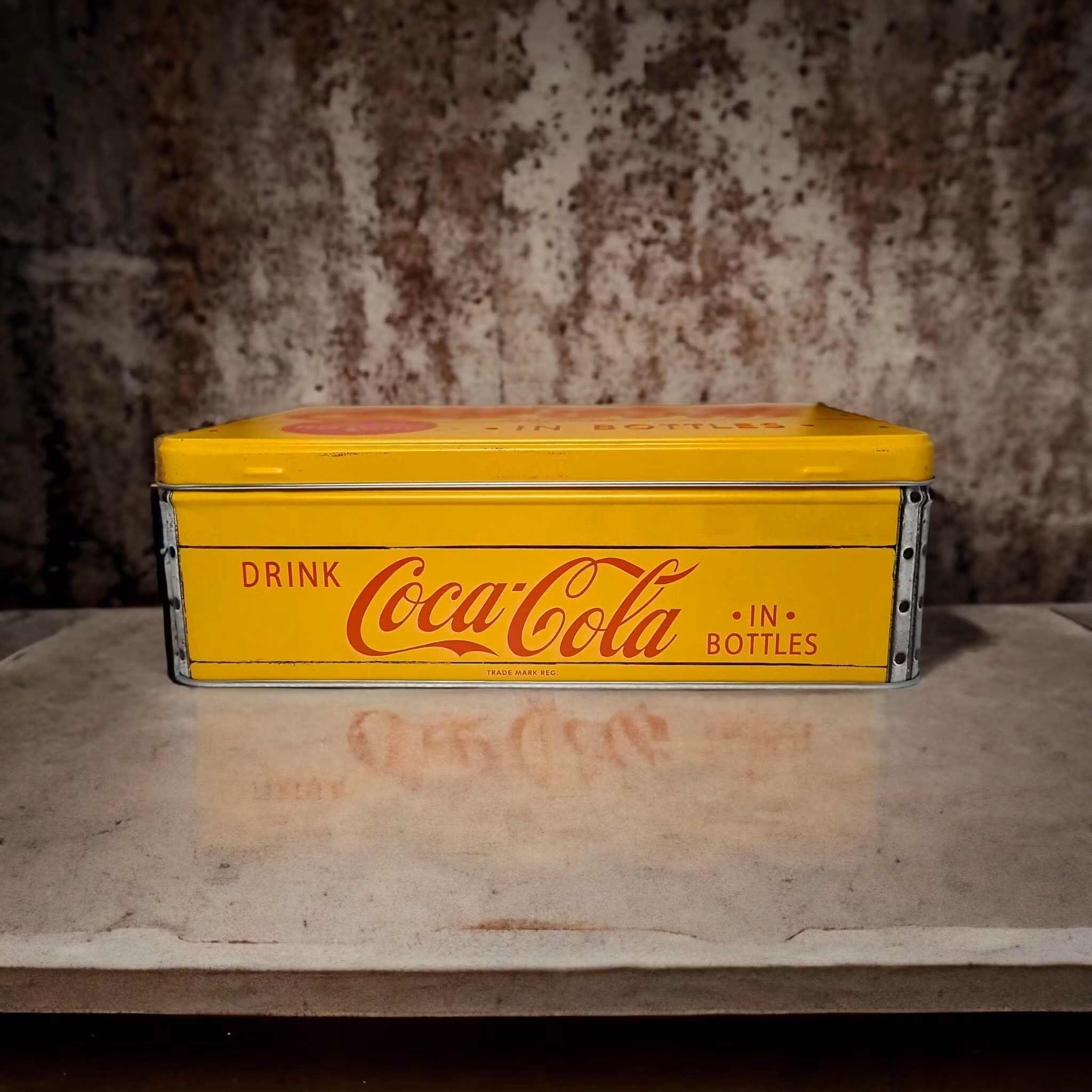 Coca-Cola plåtburk Retro - www.bellebi.se
