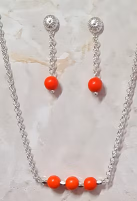 Halsband och örhängen set