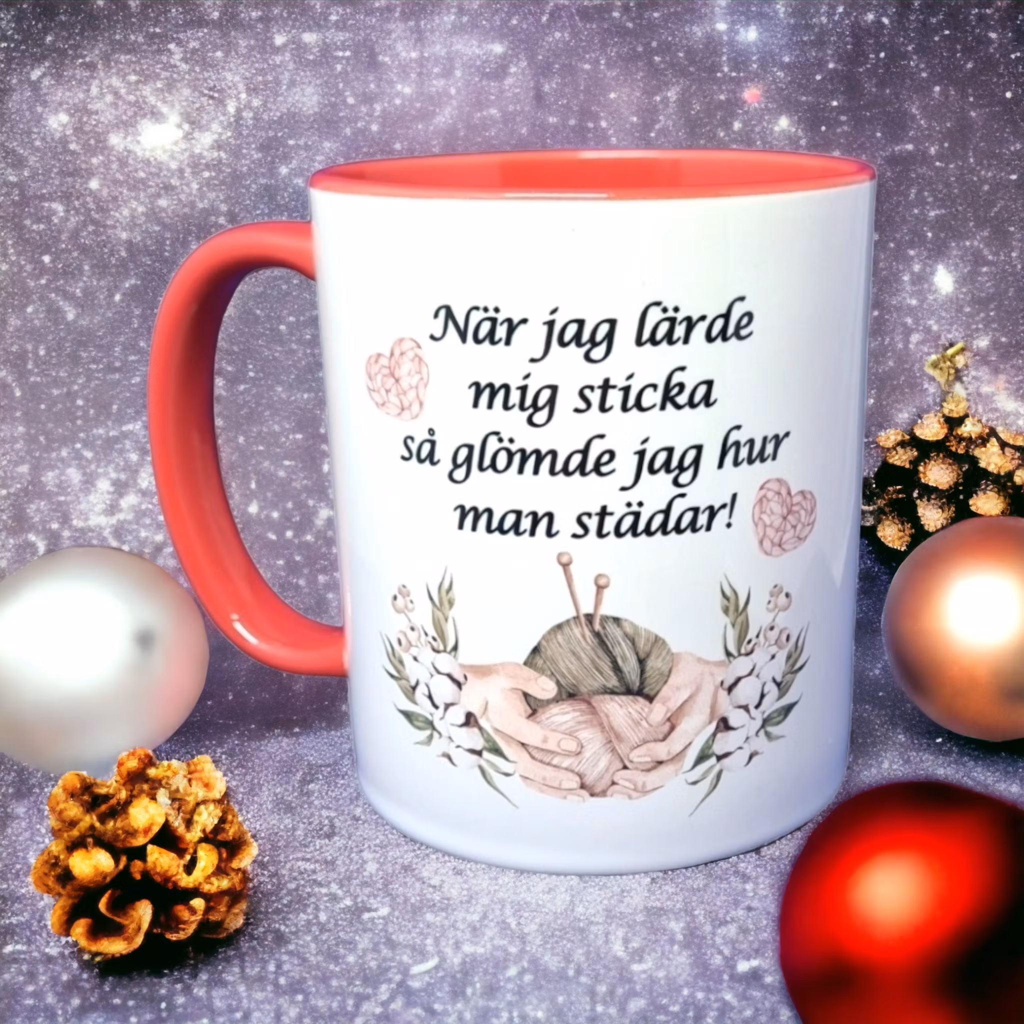 Mugg - När jag lärde mig sticka så glömde jag hur man städar bellebi.se